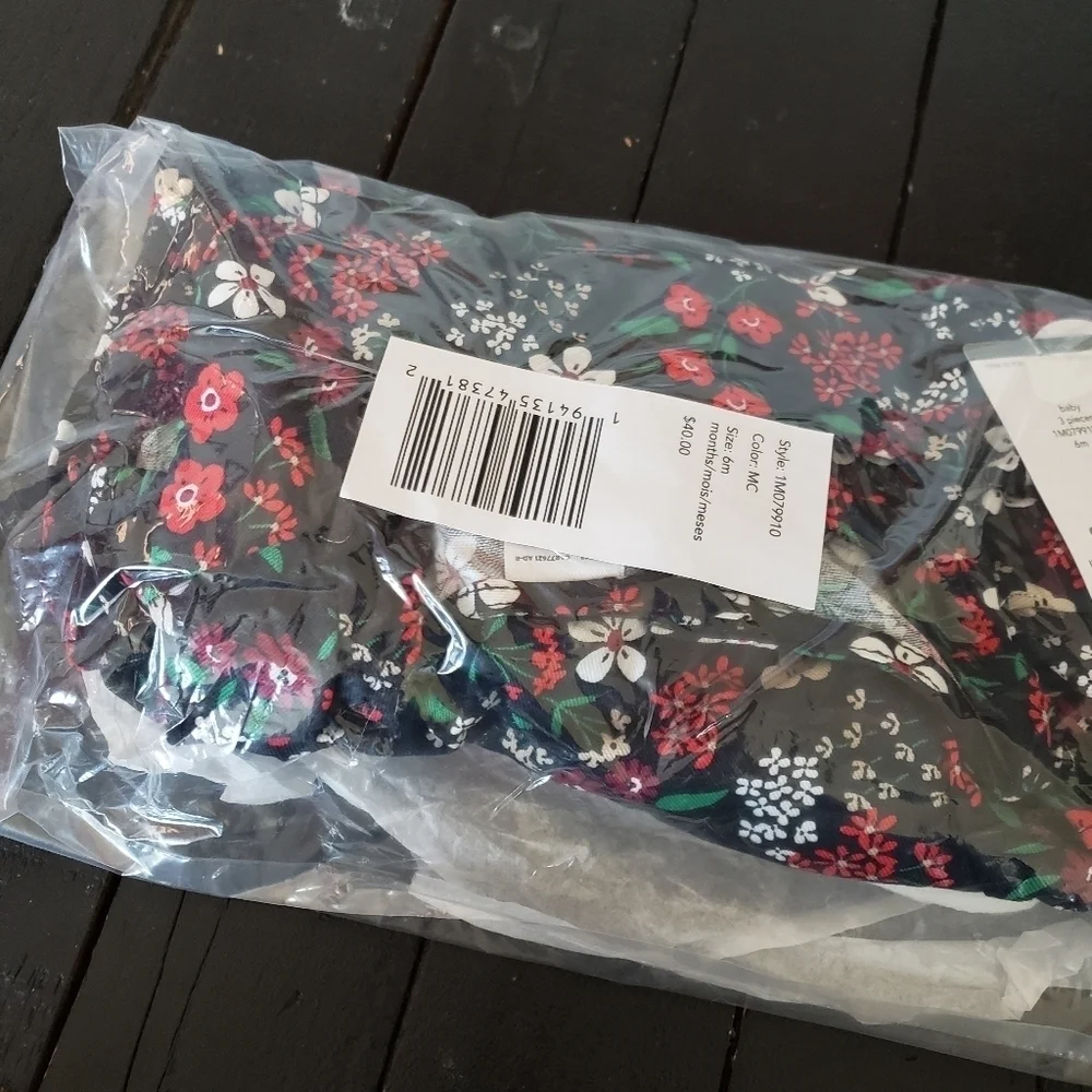 Carter's NWT Baby Girl 6 Months Three Piece Outfit Set Navy Red Floral Tights